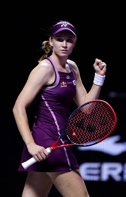 Purple is her colour 💜