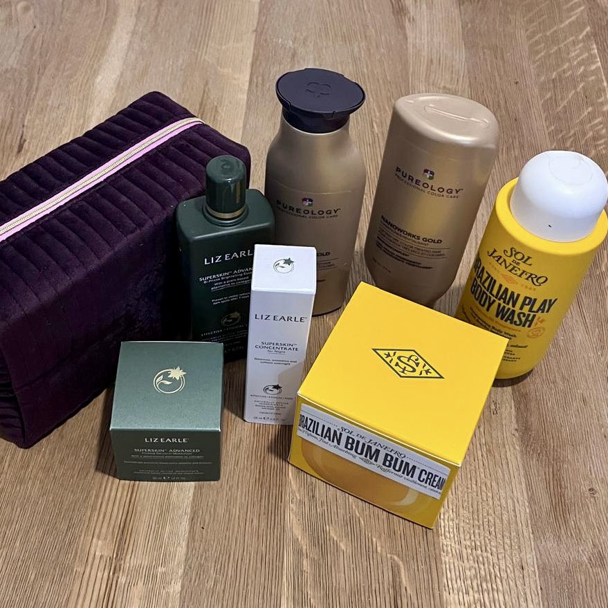 Picking up a sub funded boots order will never get old ❤️ such a good boy <a href="/PantyBoy23/">Queen Georgina’s Sub</a> everything I wanted!