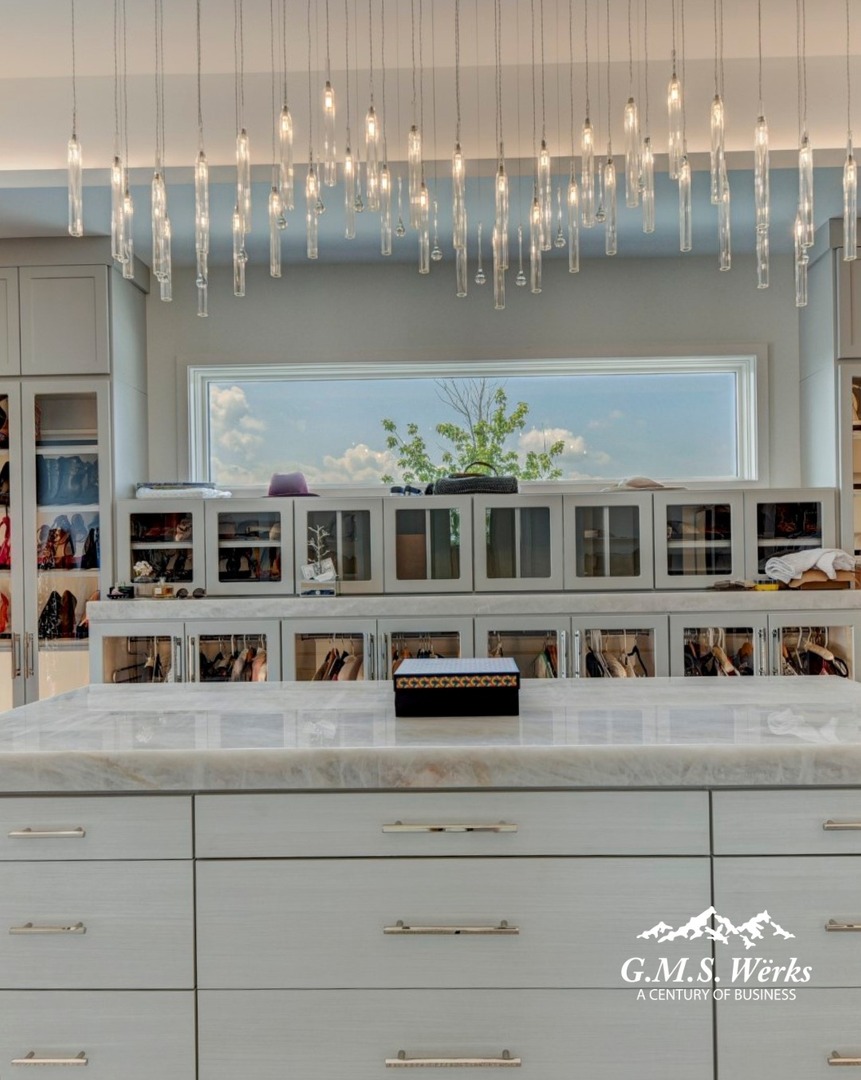 GmsWerksOmaha's tweet image. Throwback to one of our favorite transformations in Elkhorn, NE.

This home renovation blended modern design with the timeless beauty of natural stone.

Explore the project: heyor.ca/AFdx9J

#GMSWerks  #NaturalStoneCountertops #StoneDesign #ElkhornHomes