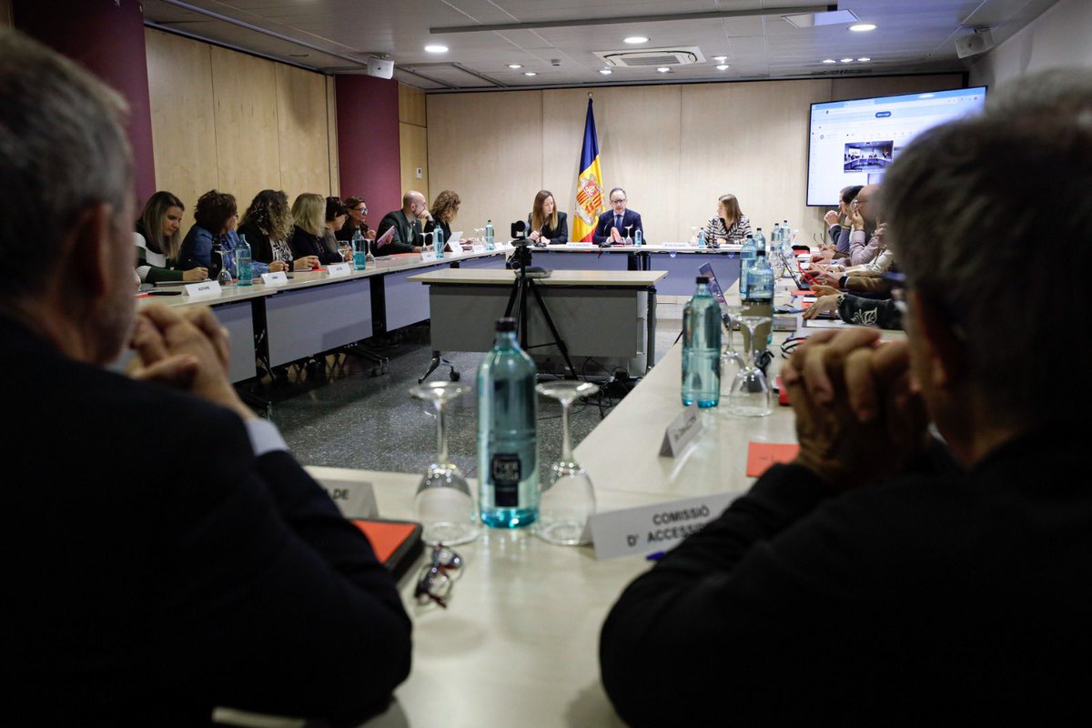 XavierEspot's tweet image. Durant la reunió anual del Consell Nacional de la Discapacitat, hem compartit amb les associacions, els prestadors de serveis i les entitats públiques diverses propostes de millora per a les persones amb discapacitat.
#Conadis @GovernAndorra 

1/3