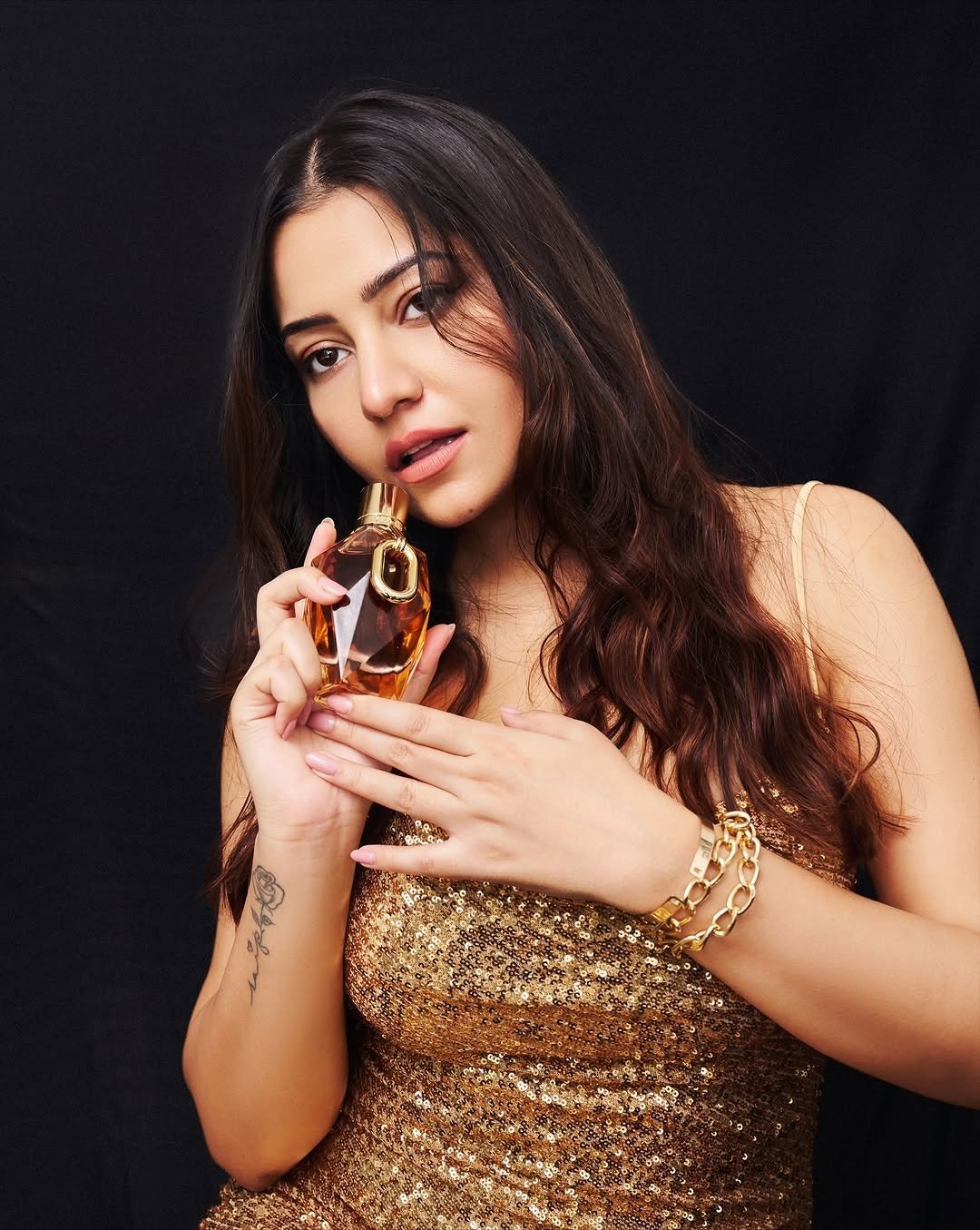 G42H_FrbEAADTOo?format=jpg&name=large