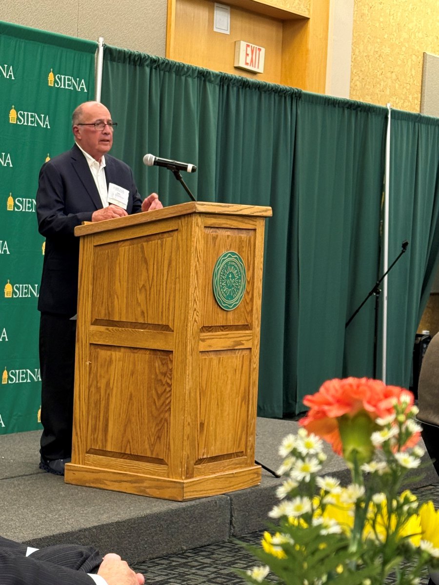 TBC_CPAs's tweet image. Last week’s Maddalone Wall of Success Induction Ceremony at @siena_ny was extra special! 2025’s class of inductees included TBC founding member John Chiaramonte. It was a night to remember! Congratulations to all the Wall of Success members!