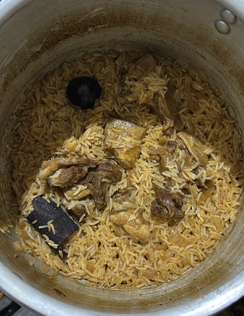 مععذه tweet media