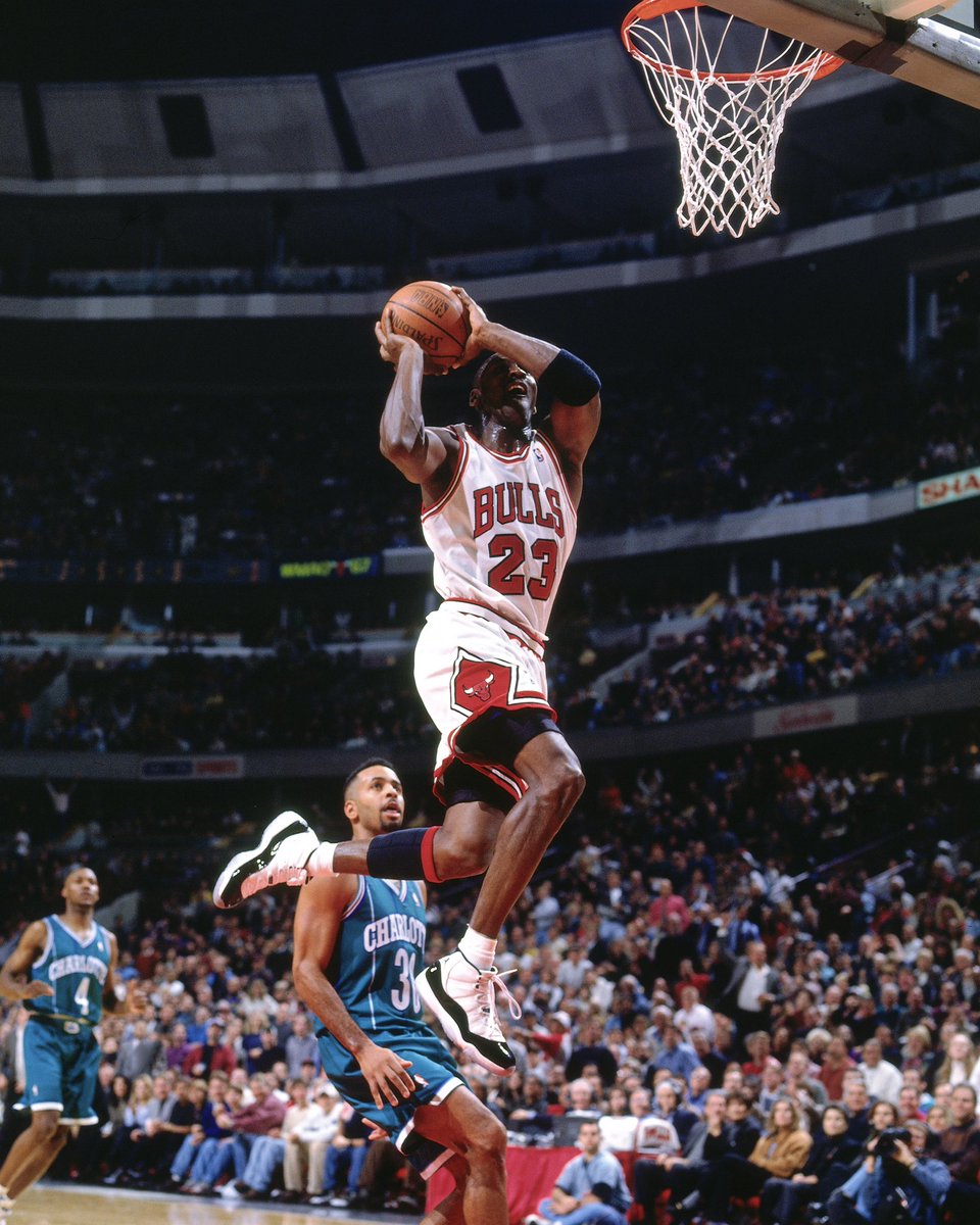 The first of 72 wins began with a 42-piece, 30 years ago today. #MJMondays