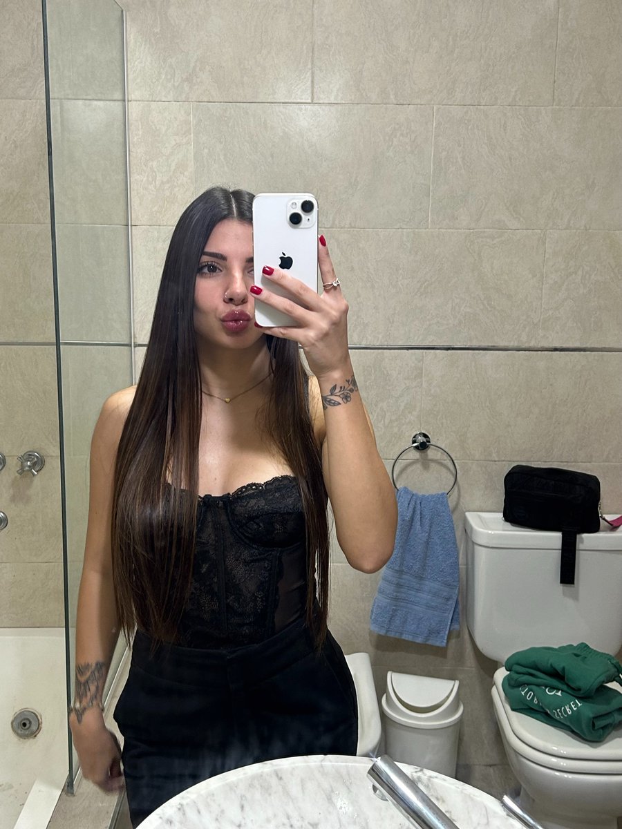 cassythornes's tweet image. Perth sunsets got me feeling extra cheeky tonight… maybe it’s the ocean air or maybe it’s you 😘🌅

#PerthLife #PerthVibes #VisitPerth #PerthAustralia #ExplorePerth #PerthStyle #PerthEvents #PerthLoves #PerthCulture