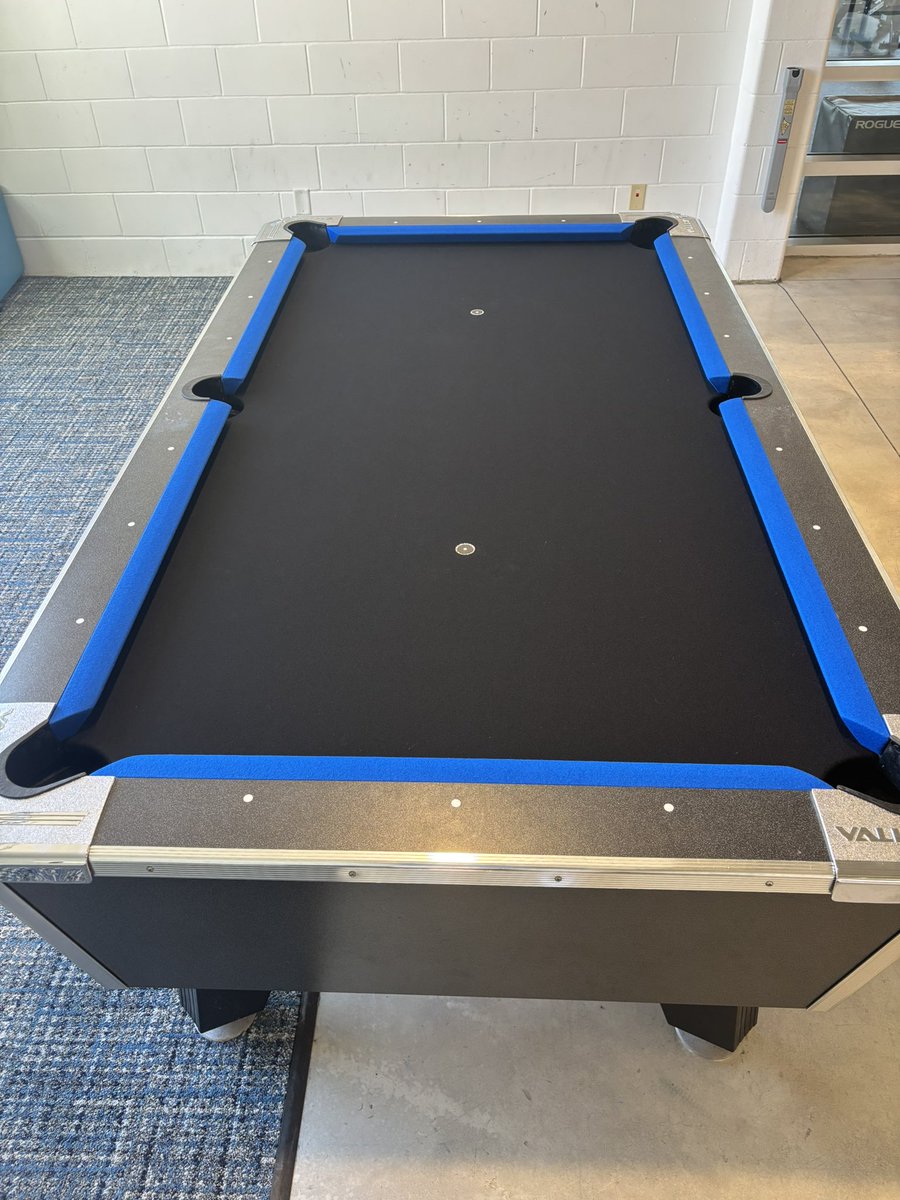 KCCREC's tweet image. Pool table got some new felt on it this morning