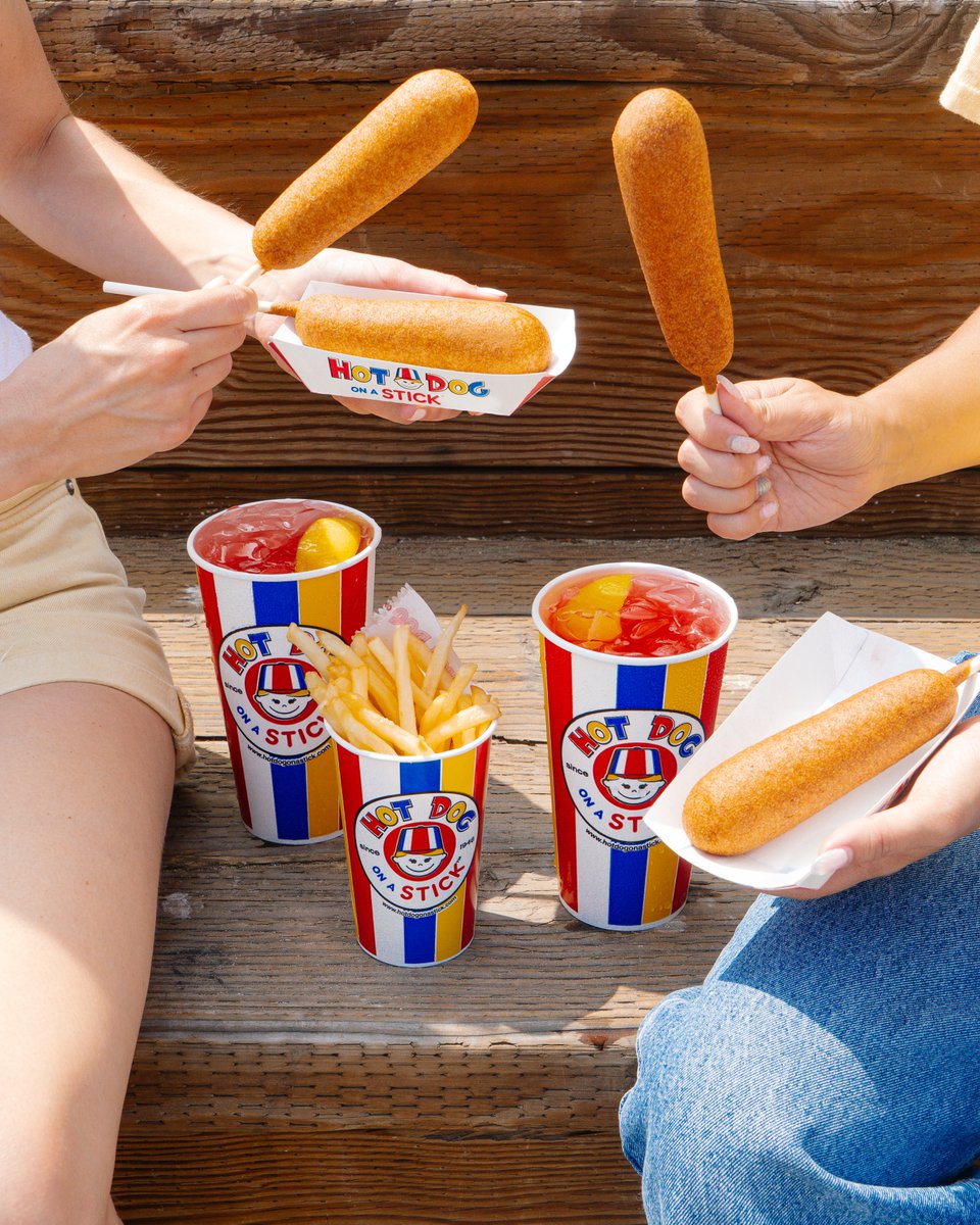 Hot girl snack break 😌