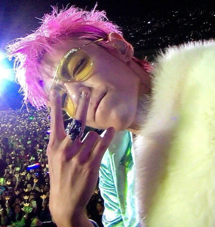 rohseongje's tweet photo. HAPPY CHOI SEUNGHYUN AND CHOI SUBONG DAY TO EVERYONE WHO CELEBRATES! https://t.co/2tGrJLNUMA
