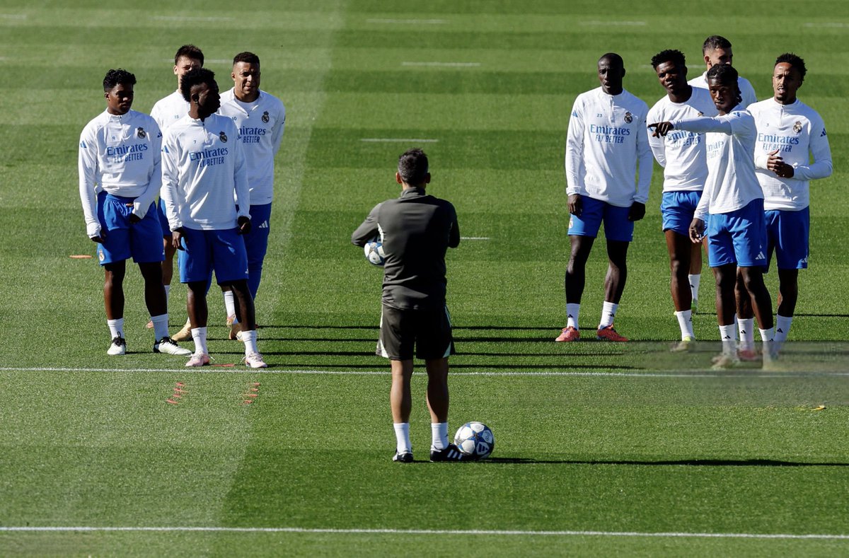 _ynnh7's tweet image. We are ready for tomorrow ..
But are they ready ?
#HalaMadrid 🤍