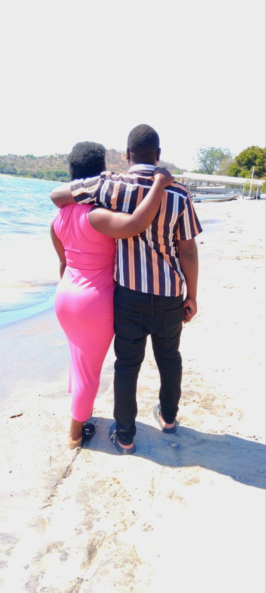 1Azonse's tweet image. Summer Time✌🏾