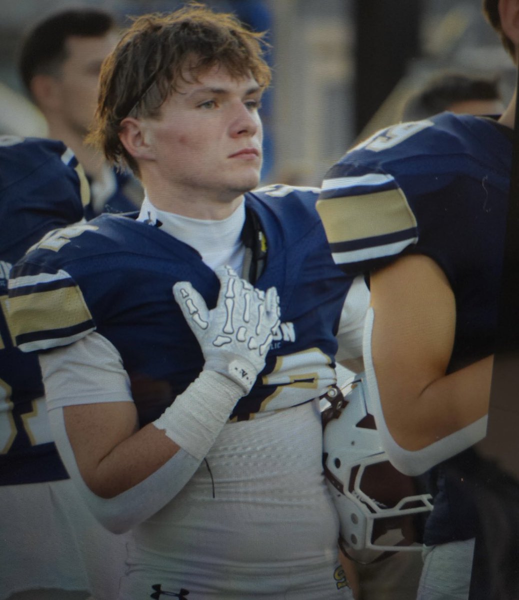 Vote for our guy Xavier Crank for Columbian Player of the Week! <a href="/XavierCrank12/">xavier crank</a> 

columbian.com/news/2025/nov/…