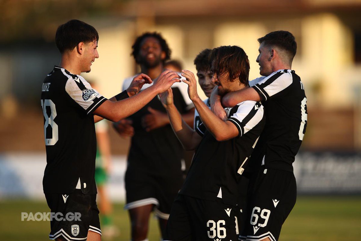 Dani Ponz 👓 tweet media