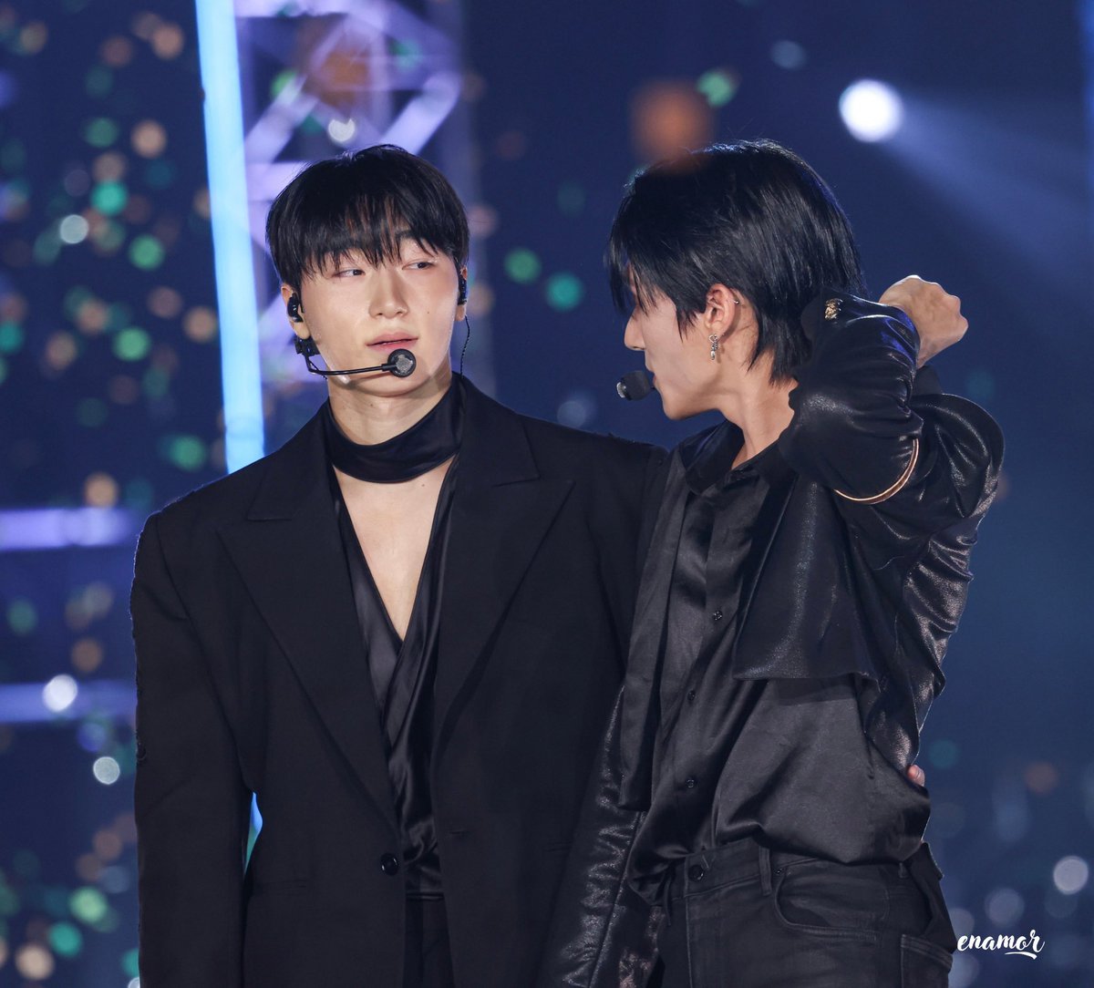 csbyeol's tweet image. oh my god