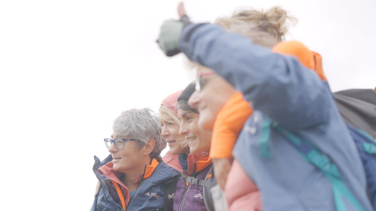 🔵⛰️El <a href="/ProyectoAPulmon/">Proyecto A Pulmon</a> corona el Pico Calvitero de la Sierra de Candelario en su primera etapa de este 🍂otoño

🔸Las próximas ediciones llegarán a la Comunitat Valenciana y Castilla-La Mancha🥾

🔎bit.ly/AEACaP_APulmon…