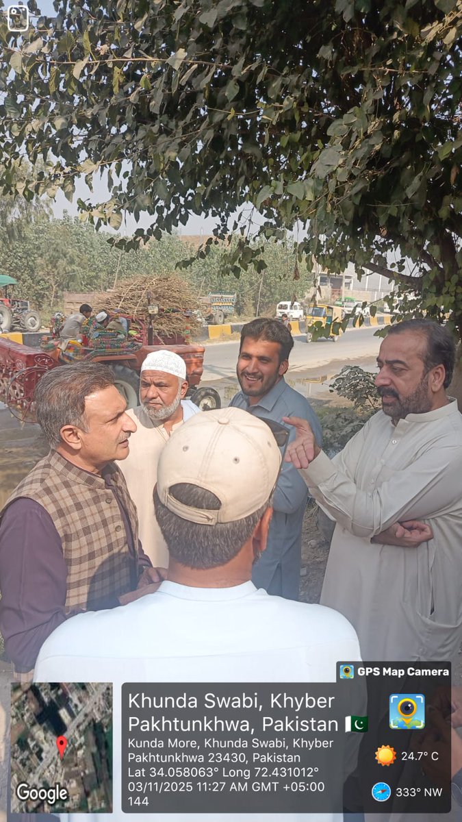 Dear Citizen,
Inspected the cleaning of sewerage water at Kunda.  The work is in progress in coordination with PKHA, Local Government, and TMA Lahor, and the whole channel will be cleaned within a few days.