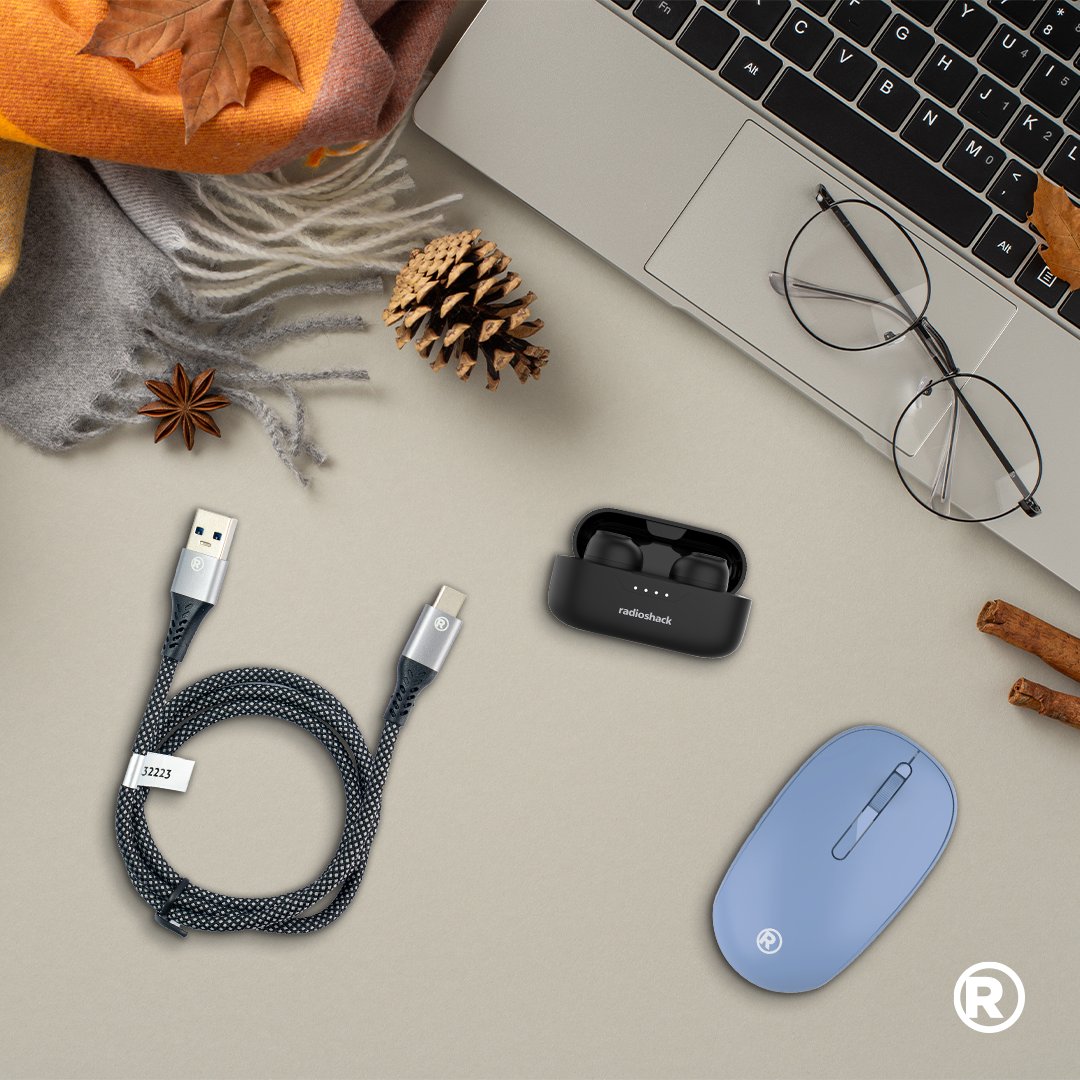 radioshack's tweet image. November starts with fresh gear. 🍂 Upgrade your workspace with essentials from RadioShack—chargers, earbuds, and more.

👉 Shop now at radioshack.com

#RadioShack #TechEssentials #StayConnected #OfficeRefresh #NovemberVibes