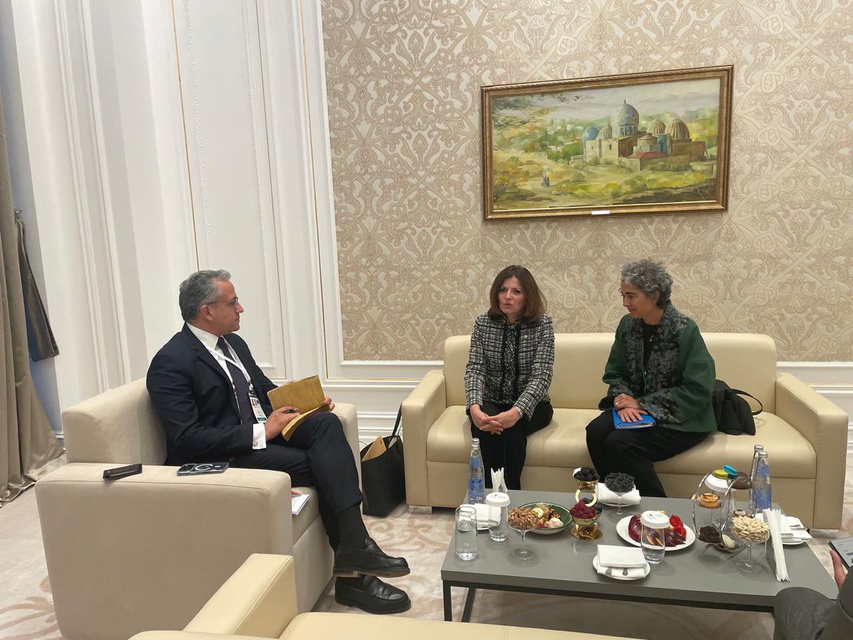 Reunió de cortesia amb l’Excm <a href="/KhaledElEnany6/">Khaled El-Enany</a>, d’Egipte, nomenat  director general <a href="/UNESCO/">UNESCO 🏛️ #Education #Sciences #Culture 🇺🇳</a> pel Consell Executiu. Hem abordat les prioritats compartides com ara patrimoni cultural, educació i reptes de l’ètica de la IA. Felicitats en nom d’Andorra ! 🇦🇩🤝🌐<a href="/UNESCO/">UNESCO 🏛️ #Education #Sciences #Culture 🇺🇳</a>