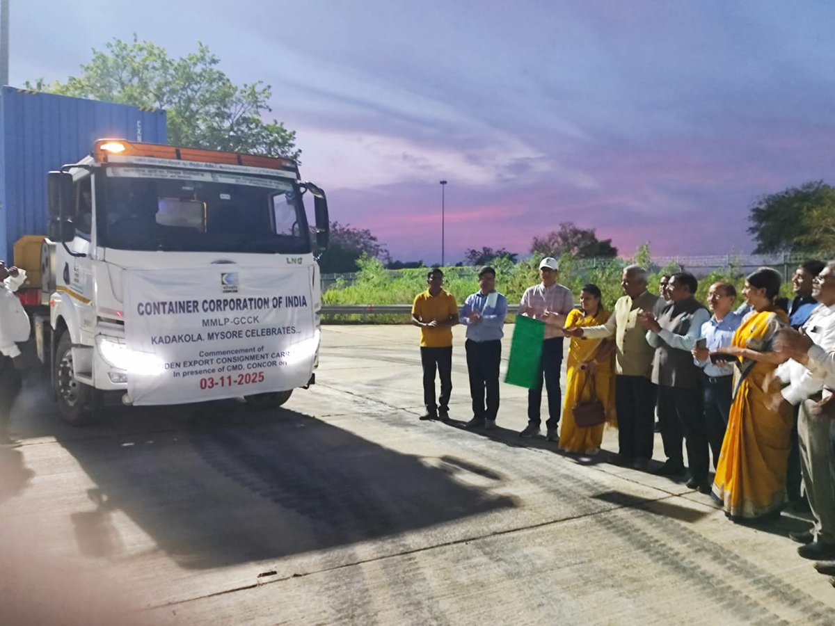 ConcorArea3's tweet photo. 🌟 Another Milestone in CONCOR’s Journey of Innovative Logistics Solutions! 🌟

We are delighted to announce the movement of the inaugural export shipment from CONCOR’s Multimodal Logistics Park (MMLP) – Kadakola (GCCK), Mysuru, via CONCOR ICD-Tondiarpet (TNPM), Chennai, to the Maldives, in a CONCOR-owned container! 🇮🇳➡️🇲🇻

This landmark movement was inaugurated on 03-11-2025 by CMD, CONCOR, in presence of Shri. Prabhas dansana, P. ED TT, Railway Board along with CONCOR’s Strategic Team, marking a significant step forward in strengthening our international logistics footprint. 🚢✨

The event was made more special with the execution of initial leg of the movement using CONCOR’s eco-friendly LNG-powered vehicle, showcasing our unwavering commitment to sustainability, innovation, and green logistics. 🌱💨

Here’s to many more such achievements as we continue connecting India with international destinations through sustainable and efficient logistics solutions. 🌏💪

Think Logistics.. Think CONCOR.

#CONCOR #Export #Logistics #Sustainability #GreenTransport #Innovation #LNG #EXIM #IndiaToMaldives