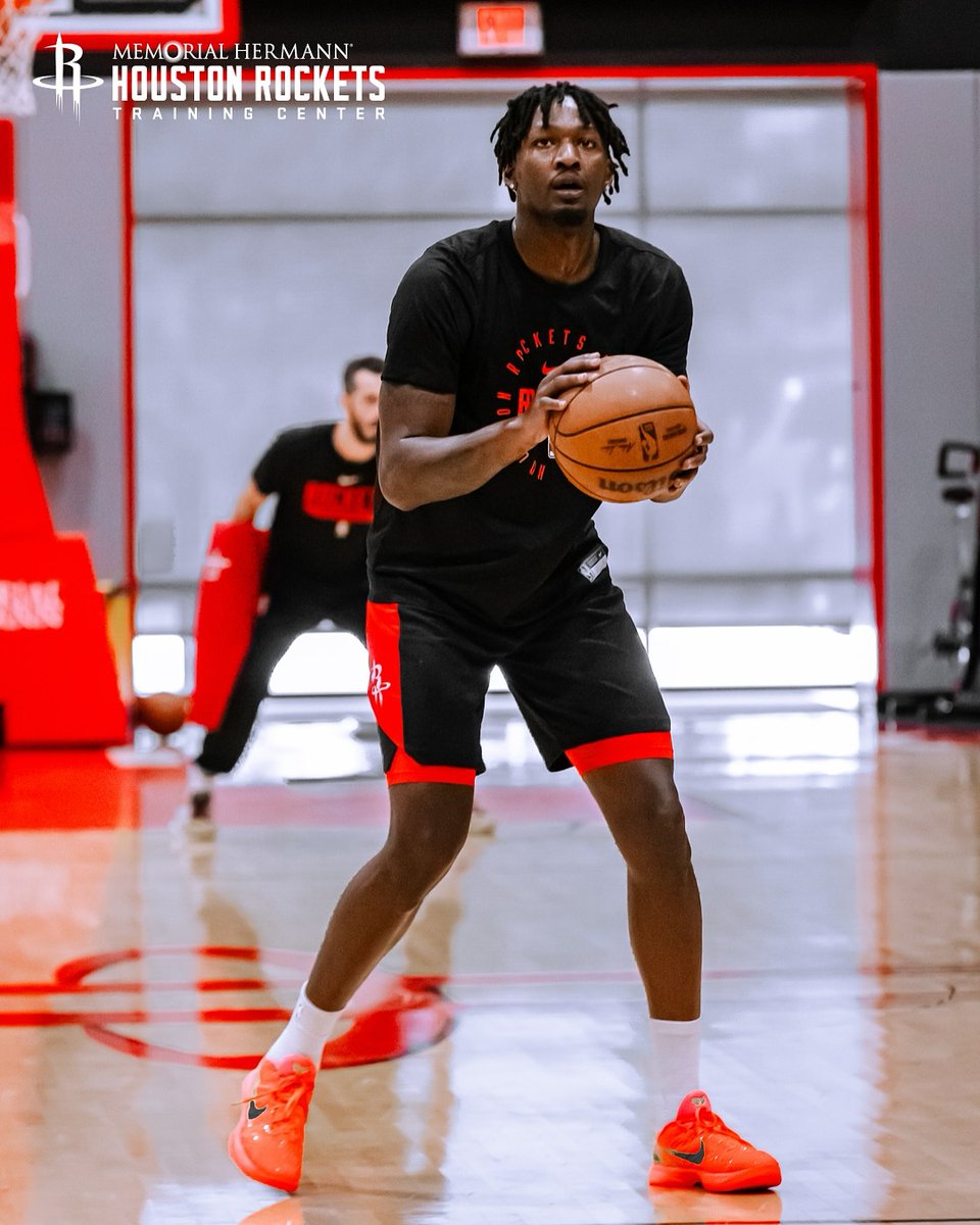 EthicalBuckets35🏀 tweet media