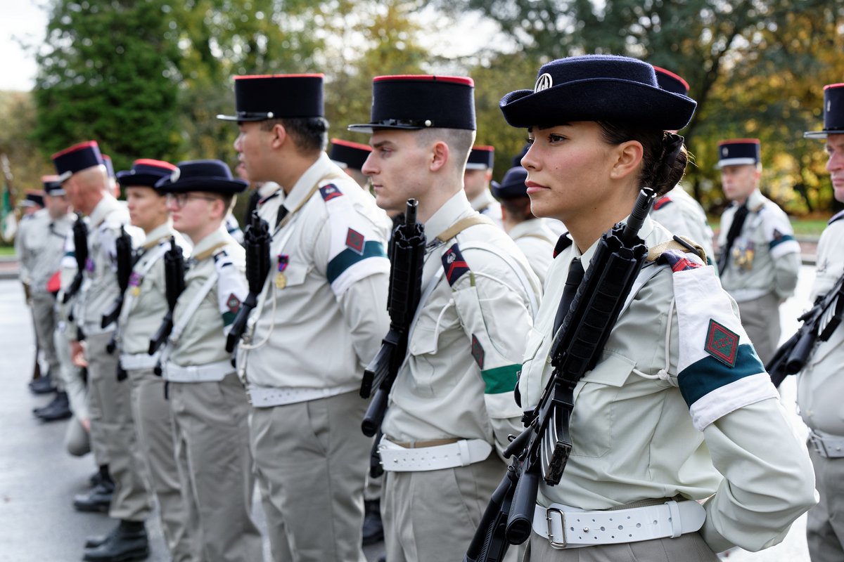 121e régiment du Train tweet media