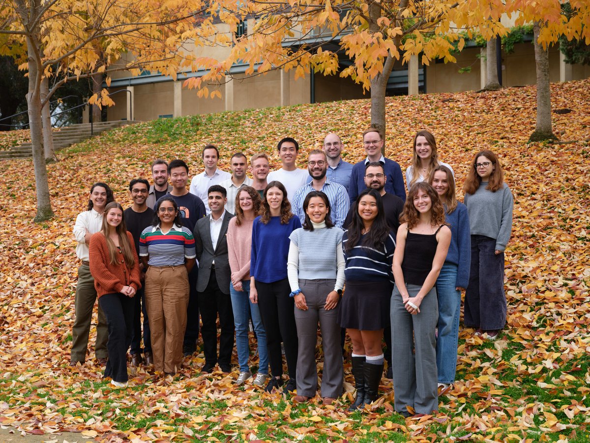 Meet the 2025-2026 SISL crew! 📸 Check out the team here: sisl.stanford.edu/people/
Reach out if you'd like to do work together!