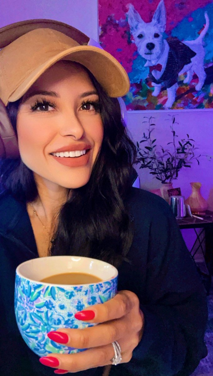 Happy Monday Everyone ☕️❤️

It’s impossible to feel bored when you’re focused on growing your business, improving your body, and expanding your mind. If you ever find yourself feeling bored, use that energy to create something meaningful. ❤️

Let’s get it! 🔥