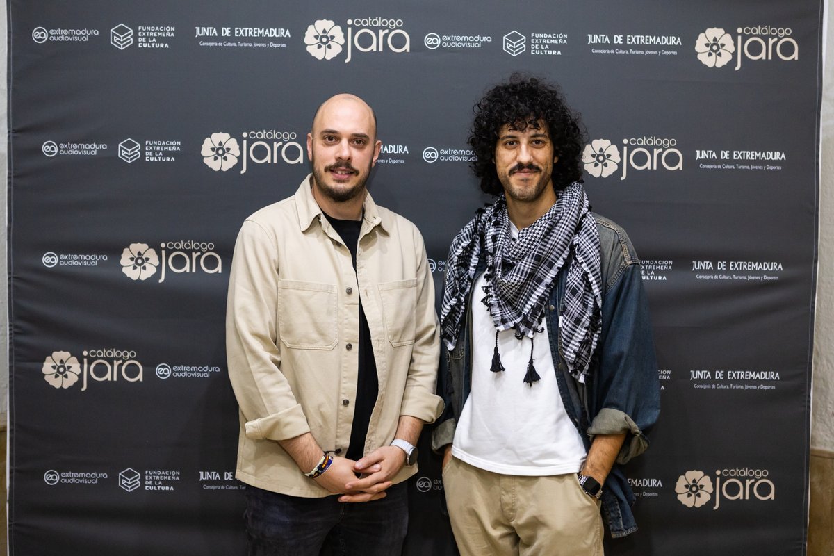 Cómicos Crónicos Producciones tweet media