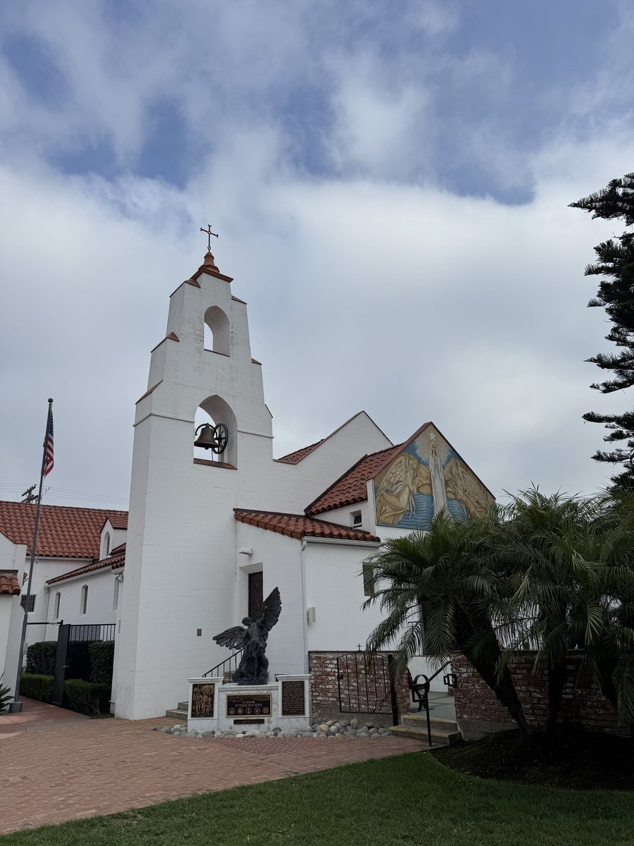 classredefined's tweet image. Afternoon in La Jolla, CA.