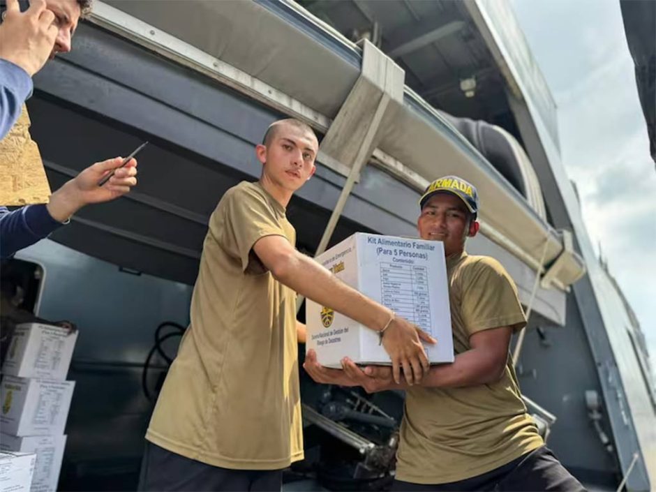 El buque ARC Victoria de la Armada de Colombia zarpará hoy desde el puerto de Cartagena con 246 toneladas de alimentos, aseo, toldillos, leche, agua y combustible, para apoyar en la recuperación tras el reciente azote del huracán Melissa en Cuba
cubadebate.cu/noticias/2025/…