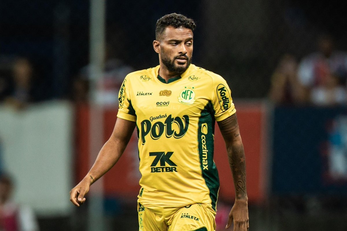 Jordroj's tweet photo. É OFICIAL!

AOS 36 ANOS, REINALDO É CONVOCADO A SELEÇÃO BRASILEIRA.

ABSURDO, MERECIDO! https://t.co/MMHoI0Teui