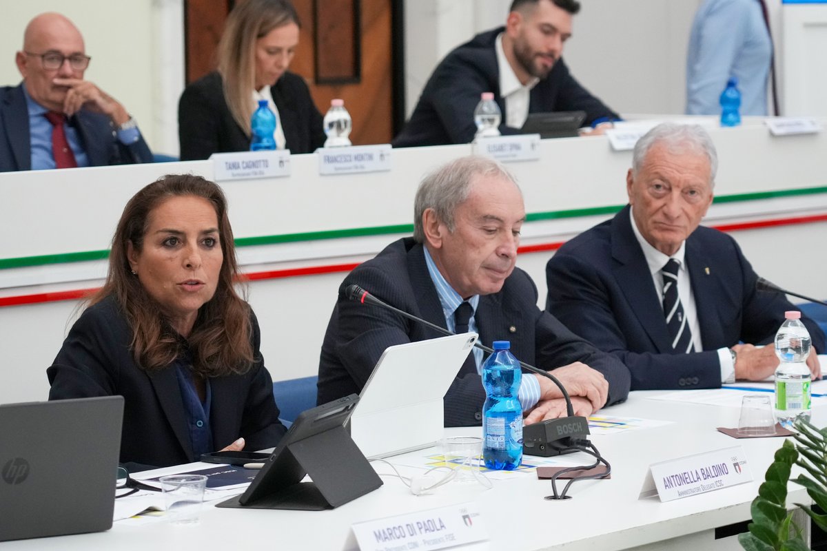 icsc_spa's tweet image. Oggi al Consiglio Nazionale del @Coninews il Presidente #Quintieri e l’AD #Baldino hanno presentato il Piano Strategico ICSC 25-30: oltre 5 mld di nuovi investimenti entro il 2030 per generare 20 mld di benefici sociali.  

Scopri di più: bit.ly/4oIV2GK

📸L.Pagliaricci