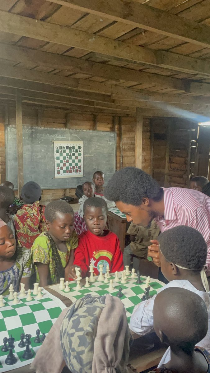 SogaChess's tweet image. 🇨🇩 In a country torn by violence, we chose values to protect the youngest.

Yes we believe in education as a path to lasting peace.
Yes we act to pass it on to future generations.

We carry these values deep in our hearts:
to leave our country better than we found it,
and the…