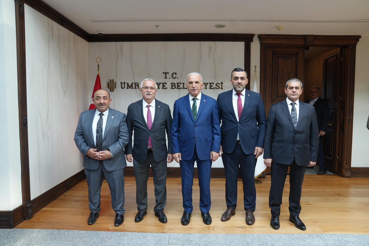 akinyalcin52's tweet photo. Belediye meclis üyelerimiz ile Ümraniye Belediye başkanımız Sn @ismetyildirimtr ziyaretimiz. Nazik ev sahipliği için teşekkür ediyorum. 
#ümraniye https://t.co/UgtsvLdxdH