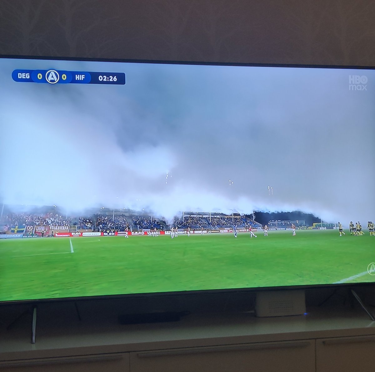 021danne's tweet image. En halv minut tog det innan Hammarby eldat upp Stora Valla! 😅