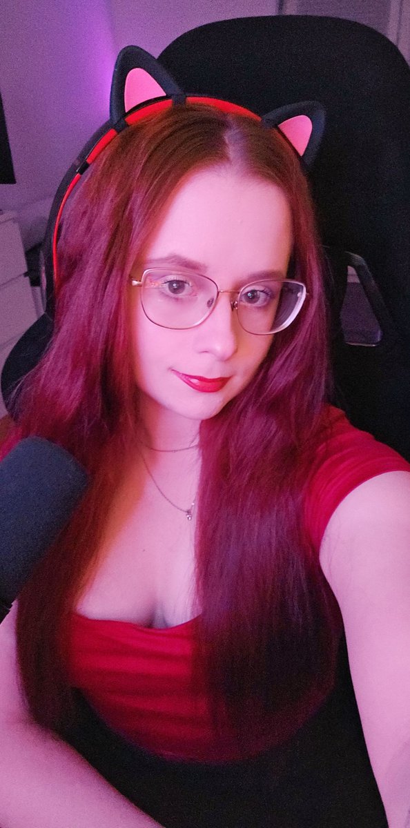 SharpRose_'s tweet image. Hey Im Live! Come say hi!

twitch.tv/sharprose_