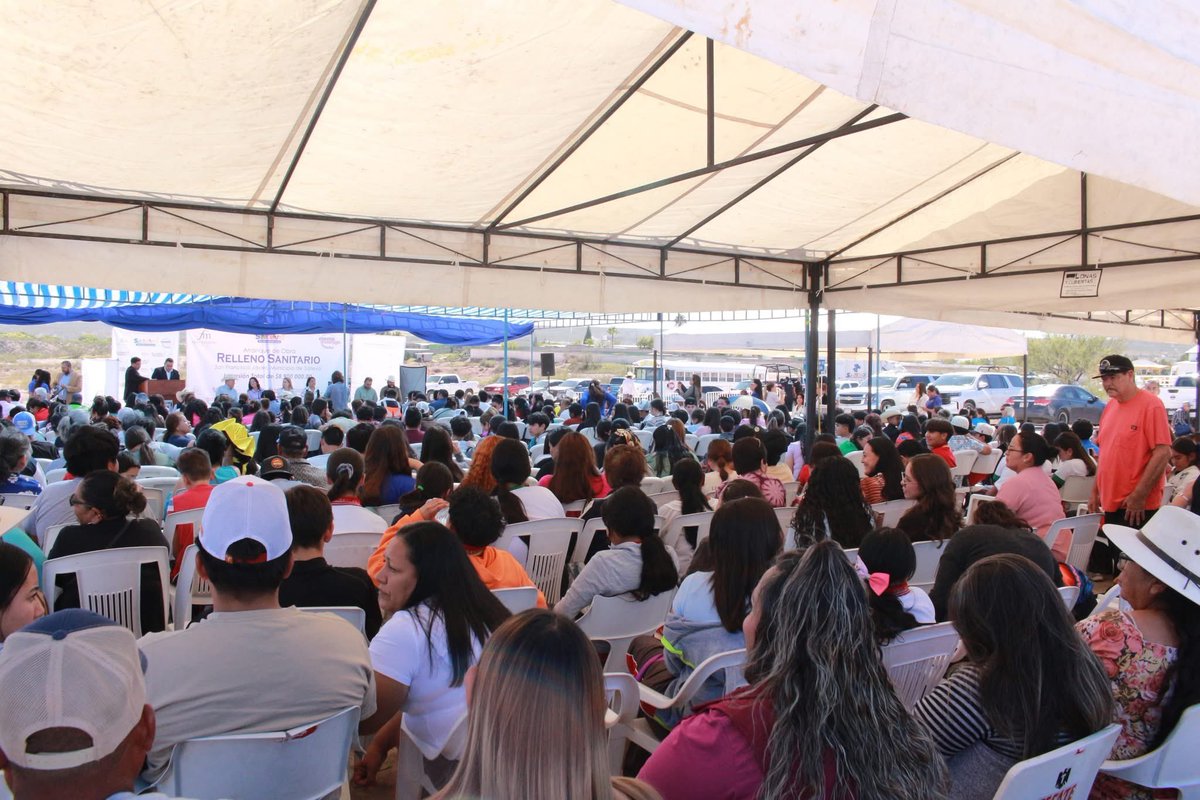 ♻️ Acompañamos al 𝗚𝗼𝗯𝗶𝗲𝗿𝗻𝗼 𝗠𝘂𝗻𝗶𝗰𝗶𝗽𝗮𝗹 𝗱𝗲 𝗦𝗮𝘁𝗲𝘃𝗼́ y a 𝗙𝗶𝗿𝘀𝘁 𝗠𝗮𝗷𝗲𝘀𝘁𝗶𝗰 en el arranque del 𝗿𝗲𝗹𝗹𝗲𝗻𝗼 𝘀𝗮𝗻𝗶𝘁𝗮𝗿𝗶𝗼 en la cabecera municipal.⁣
Un gran ejemplo de cómo el trabajo conjunto impulsa comunidades más sostenibles. 💚⁣