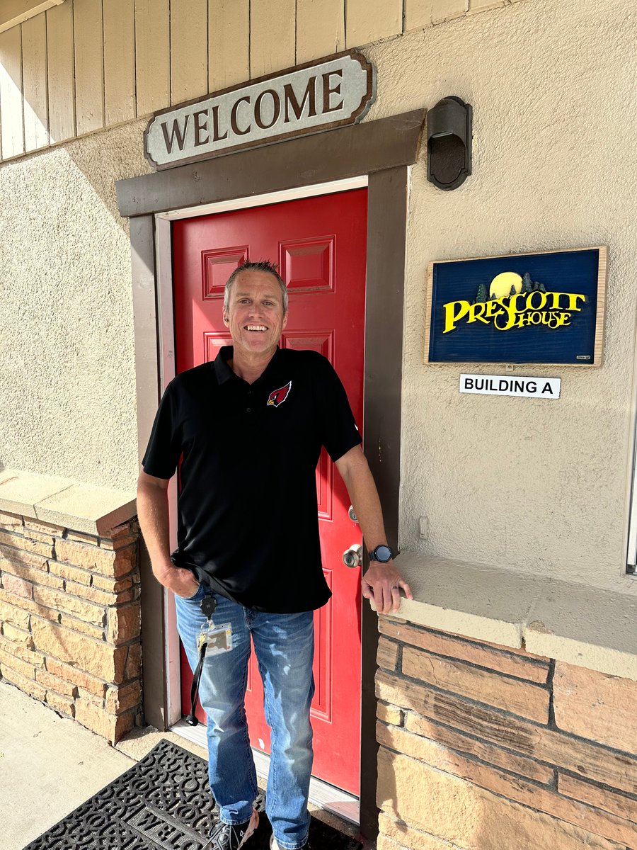 PrescottHouseAZ's tweet image. 85% of our team once called Prescott House home.

We’re not just staff — we’re alumni who found recovery here after other programs didn’t work.

We believe in what we do because it’s what saved our lives. 💚

#PrescottHouse #LongTermRecovery #MenInRecovery