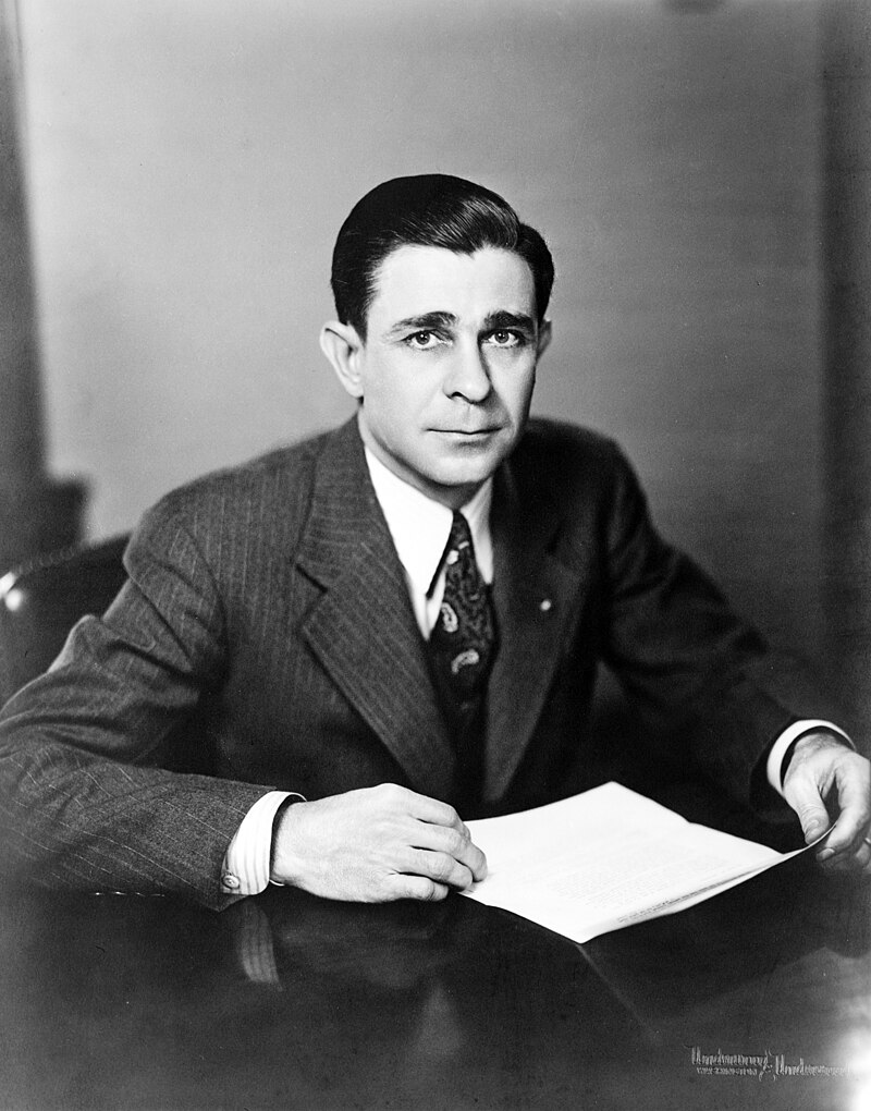 iammyth1c's tweet image. Thomas G. Abernethy was a US representative (D) from Mississippi that was a forerunner of America First during the 1960s. 

He opposed:
The Civil Rights Acts of: 1957, 1960, 1964, 1968.
The Voting Rights Act of 1965.
The Hart-Cellar Act.

1/2