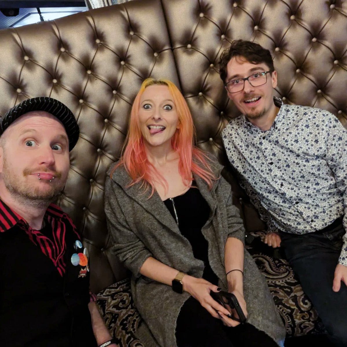 Four Horses Films tweet media