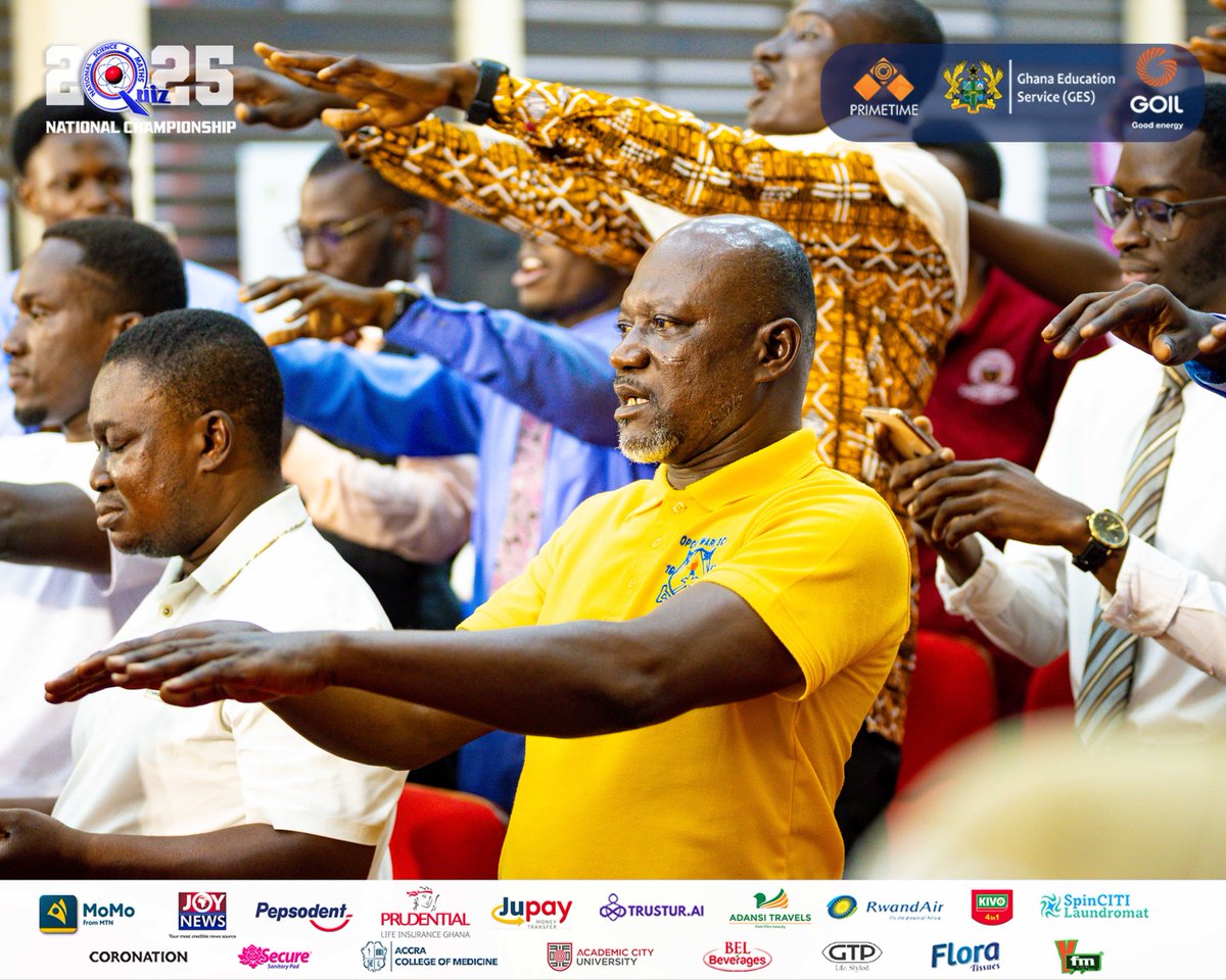 NSMQGhana's tweet image. End of Round 4:

Opoku Ware School: 42pts
Achimota School: 27pts
St. Peter’s SHS: 07pts

Next is the @GOIL_Official Riddle Bonanza.

#NSMQ2025 #NSMQSemis #Primetime