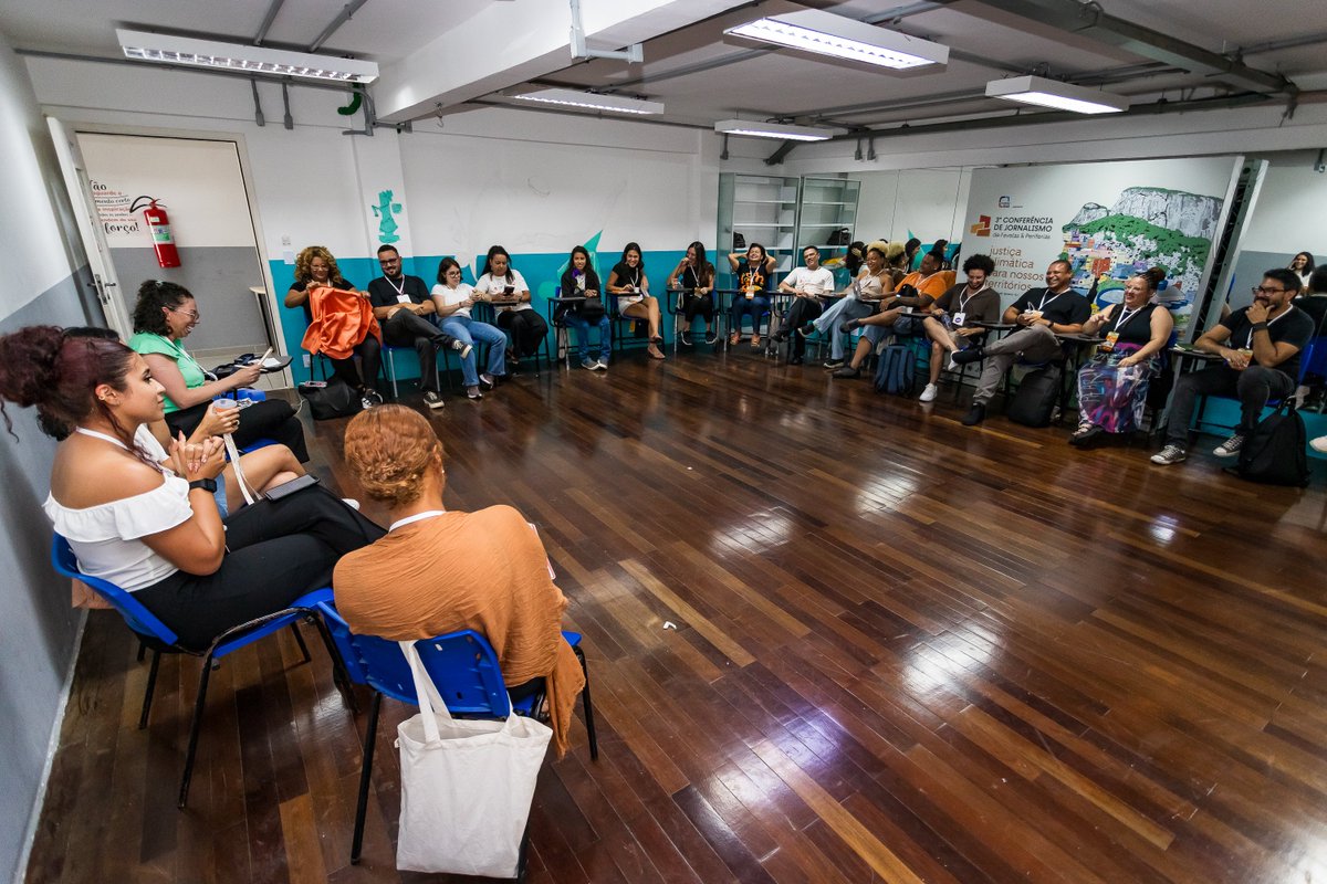 anisio2's tweet photo. 3ª Conferência de Jornalismo de Favelas e Periferias #COP30 #Favela #jornalismo #Periferia https://t.co/ridN9po7zb