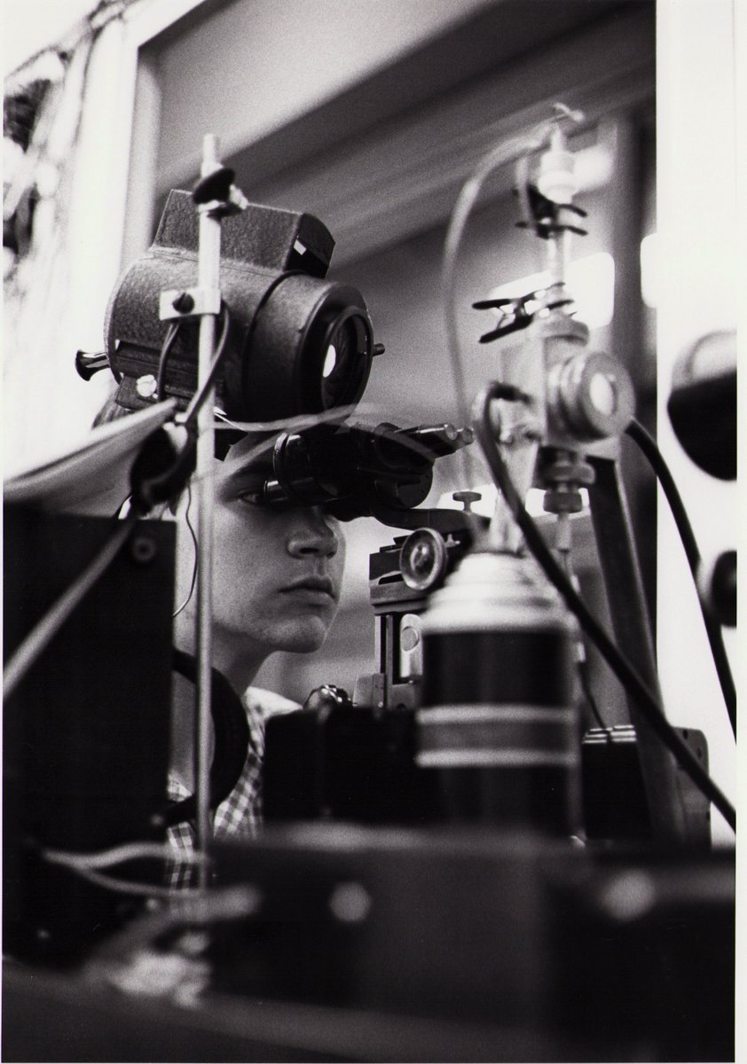 CMUEngineering's tweet image. Time passes, technology changes, innovation stays the same. Now and always, advanced collaboration remains an essential part of the College of Engineering’s work.
#CMU125