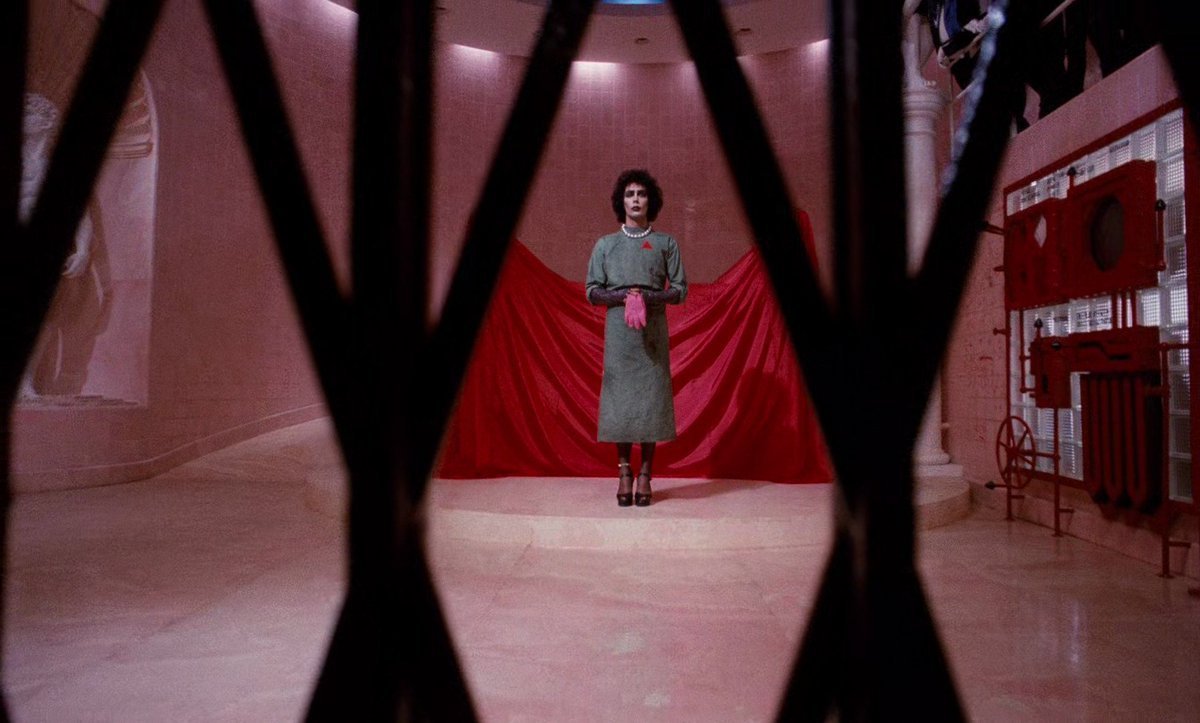 TheCinesthetic's tweet photo. the rocky horror picture show (1975) dir. jim sharman https://t.co/v1CbrRZ1Y9