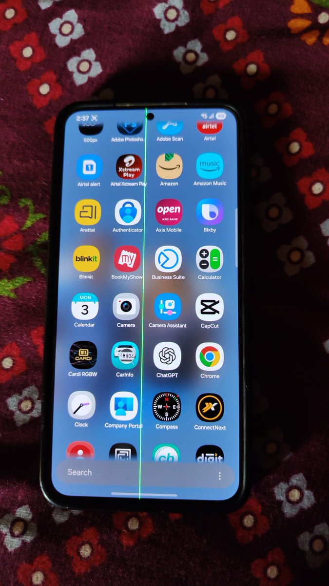 Dhrubadas333's tweet photo. @SamsungIndia @SamsungMobile @SamsungSupport
Dear Samsung, I bought my S23 Plus for ₹94K about 2 yrs ago, and today a green line appeared on the display out of nowhere. Very disappointing for a premium phone. Hope this issue is addressed soon — many users are facing the same https://t.co/2Ek0xWijzJ