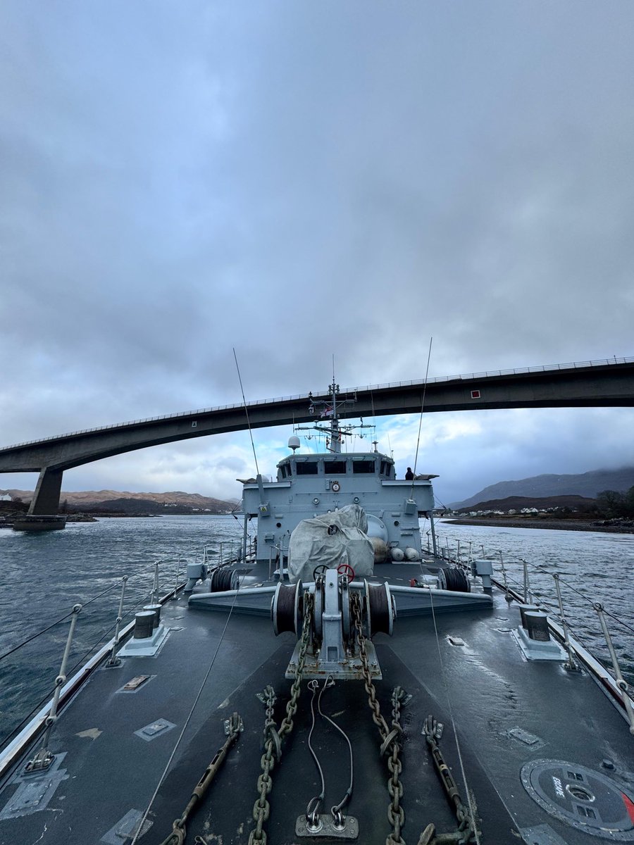 HMSCattistock's tweet photo. Cattistock and Crew 5 have completed BOST and are ready for operations.

What better way to celebrate than some challenging navigation through the Western Isles including passing under the Skye Bridge today.  

#navigation #smallshipbigimpact https://t.co/V32zUsp1K1