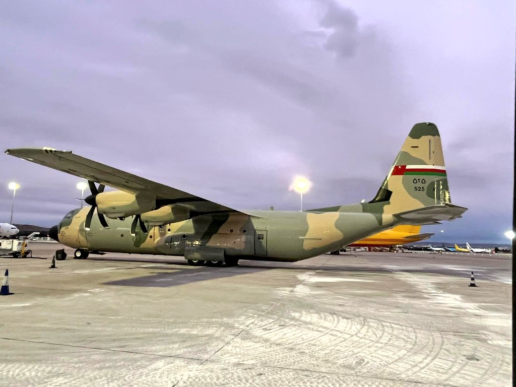 Alber_Casado's tweet image. Curioso y precioso 

#C130 de #Omán
#Lemd 
#Hércules 

El sello de #Lockheed será eterno