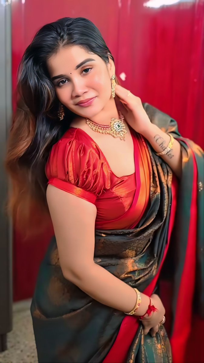 zinhady_00's tweet photo. Enna ponnu da iva 🤤🥵🔥

Don't even miss a single pic in this thread 😋👇 https://t.co/qQQ8W7cwXi