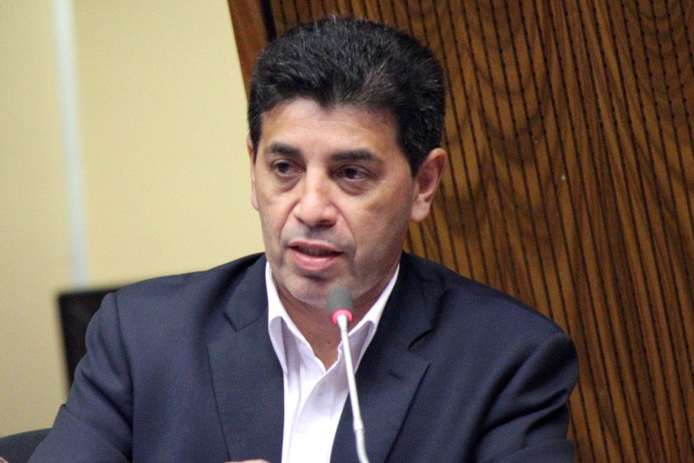 ▶️DURÍSIMA CRÍTICA DE CELESTE AMARILLA A VÍCTOR RÍOS  | ​​​🔥

La senadora cuestionó al ministro de la Corte por aferrarse a su puesto cuando él había dicho que solo cumpliría un mandato de 5 años.💣

🗣️"Entran y se quieren congraciar al entrar, y después les gusta el poder. Les