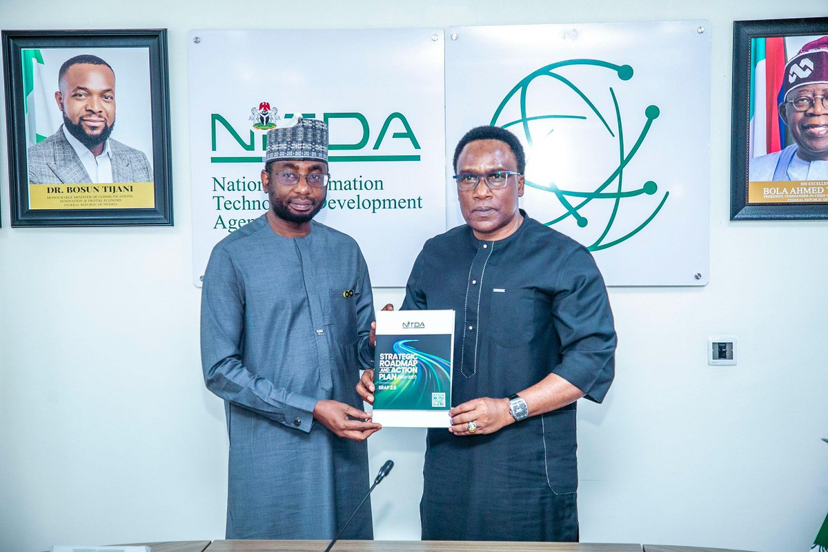 ICT is essential to Modern  Meteorological services, enabling weather forecasting, data collection, analysis and dissemination - NiMet DG Anosike

Professor Charles Anosike, the Director General of the Nigerian Meteorological Agency (NiMet), paid a courtesy visit to Mr. Kashifu