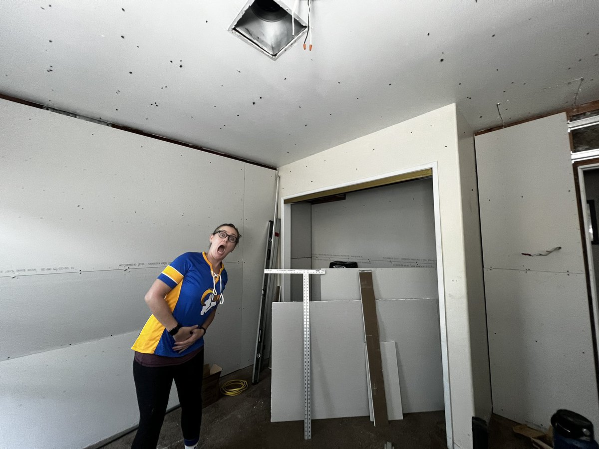 ASMRJeremiah tweet media